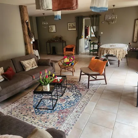 Le Marais 74 Coulandon Homestay szállás Argentan